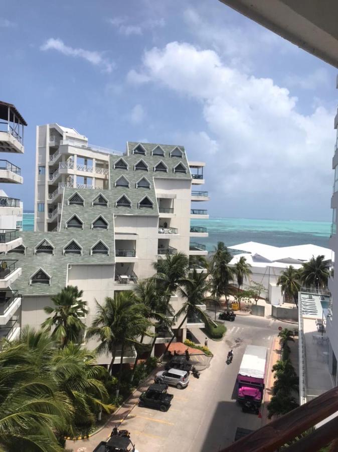 Edificio Bay Point 403 Apartment *